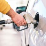 Kraftstoff sparen beim Autofahren
